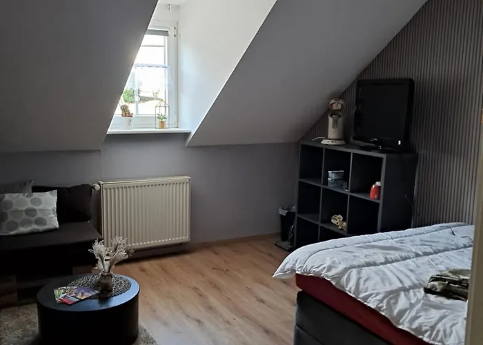 Paeaechenhof * Sinspelt